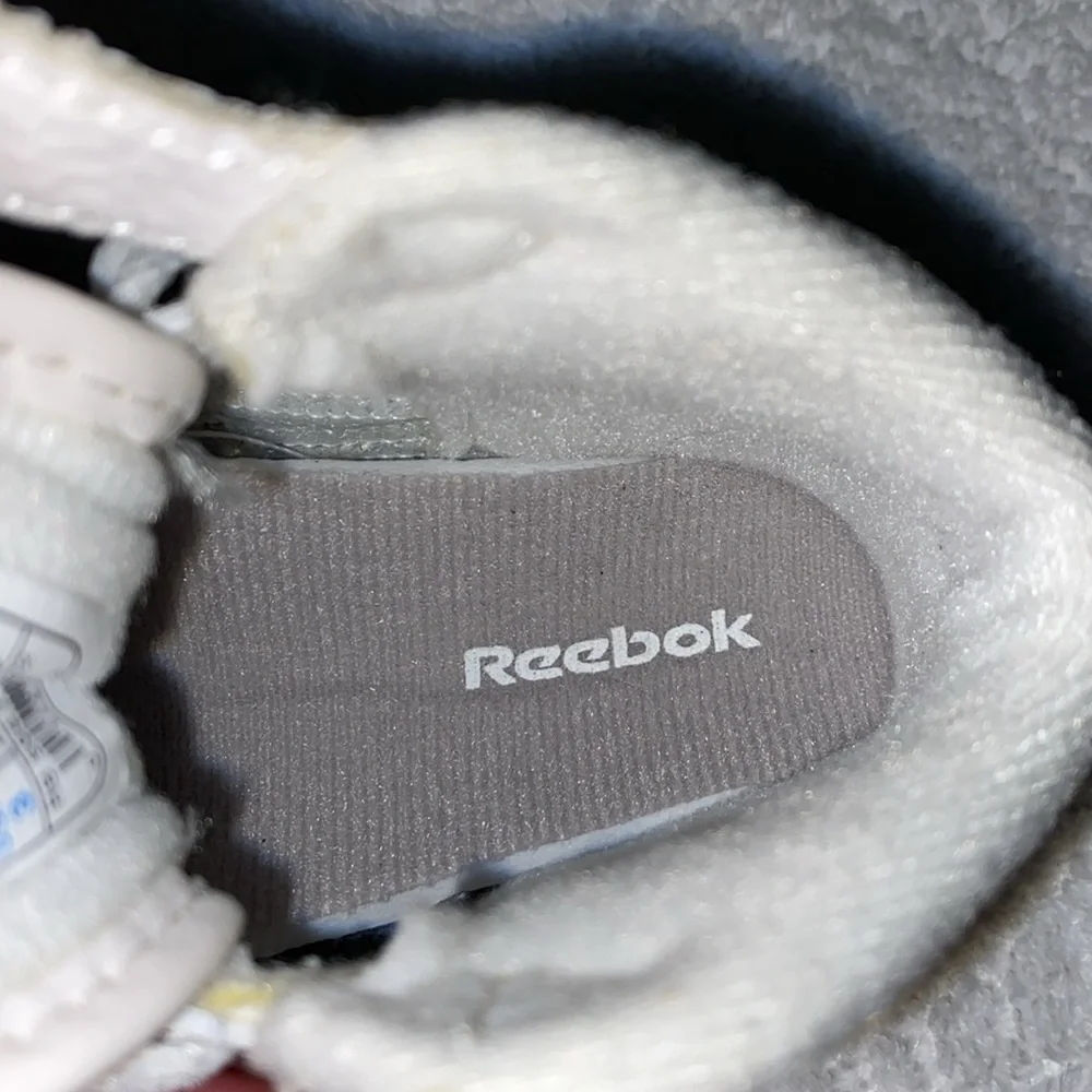 Reebok classic white high top crib shoe size 3 unisex gender neutral